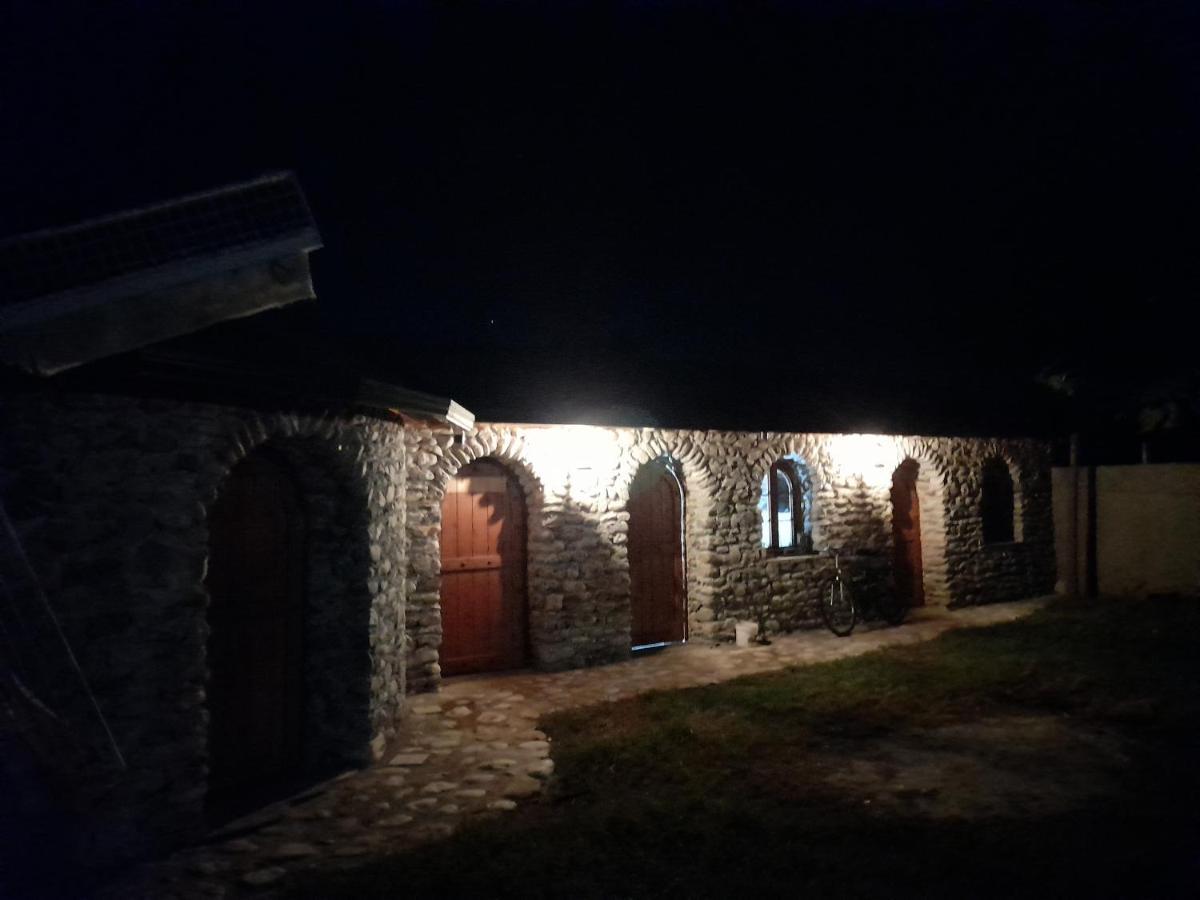 Windmill Shkodra Gesthouse Camping & Grill Exterior photo