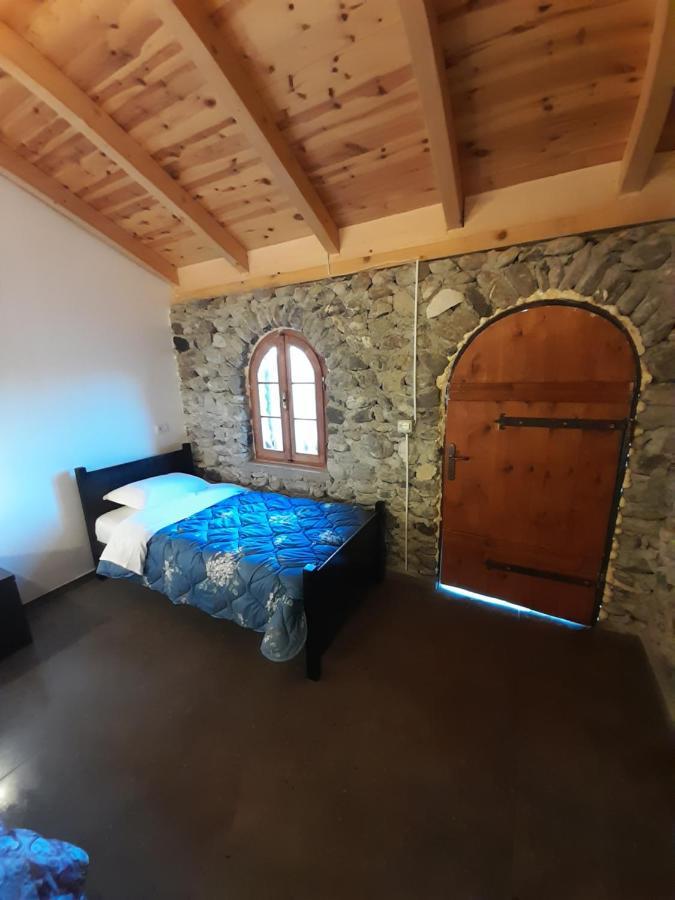 Windmill Shkodra Gesthouse Camping & Grill Exterior photo