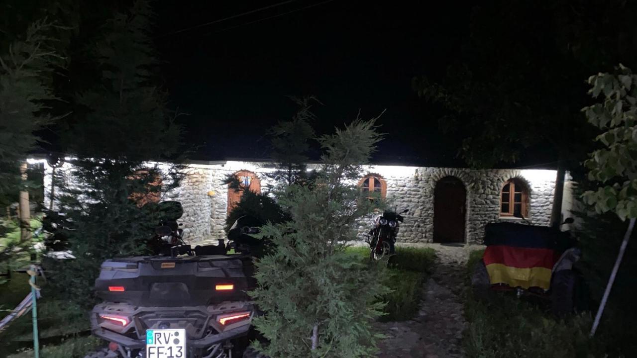 Windmill Shkodra Gesthouse Camping & Grill Exterior photo