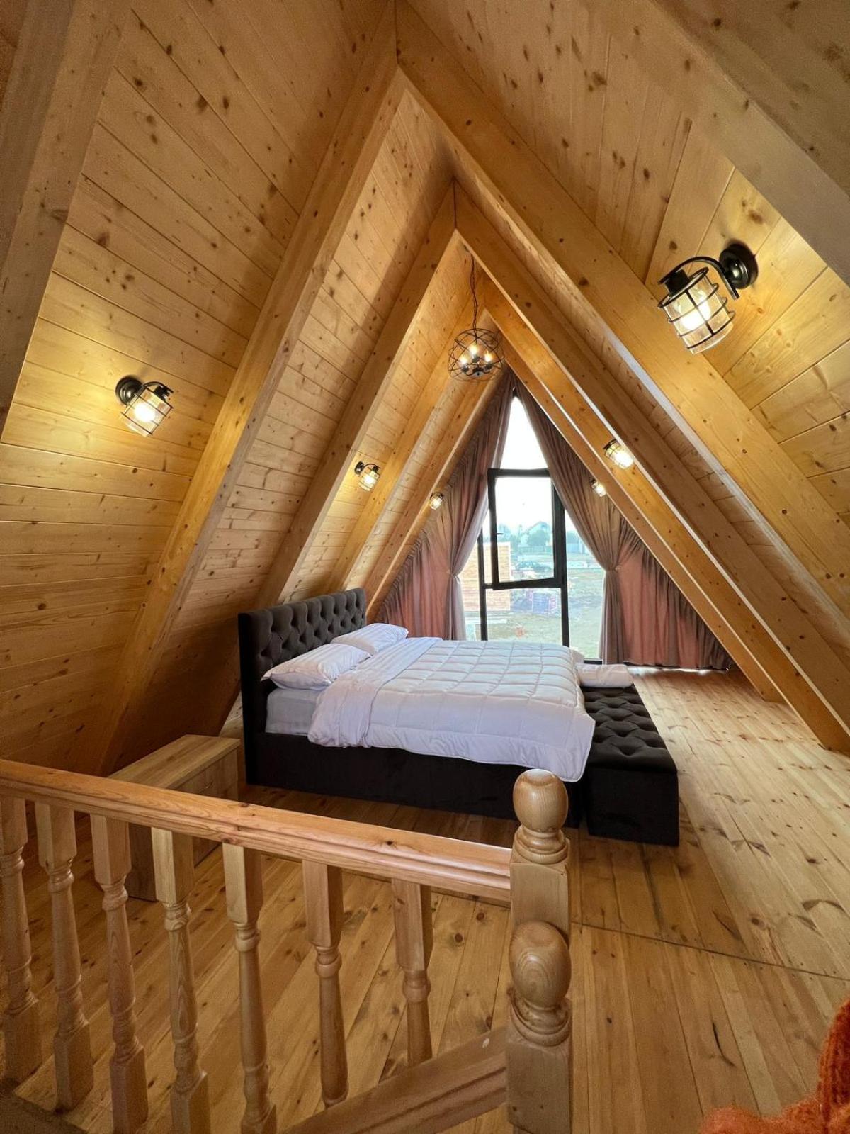 Windmill Shkodra Gesthouse Camping & Grill Exterior photo