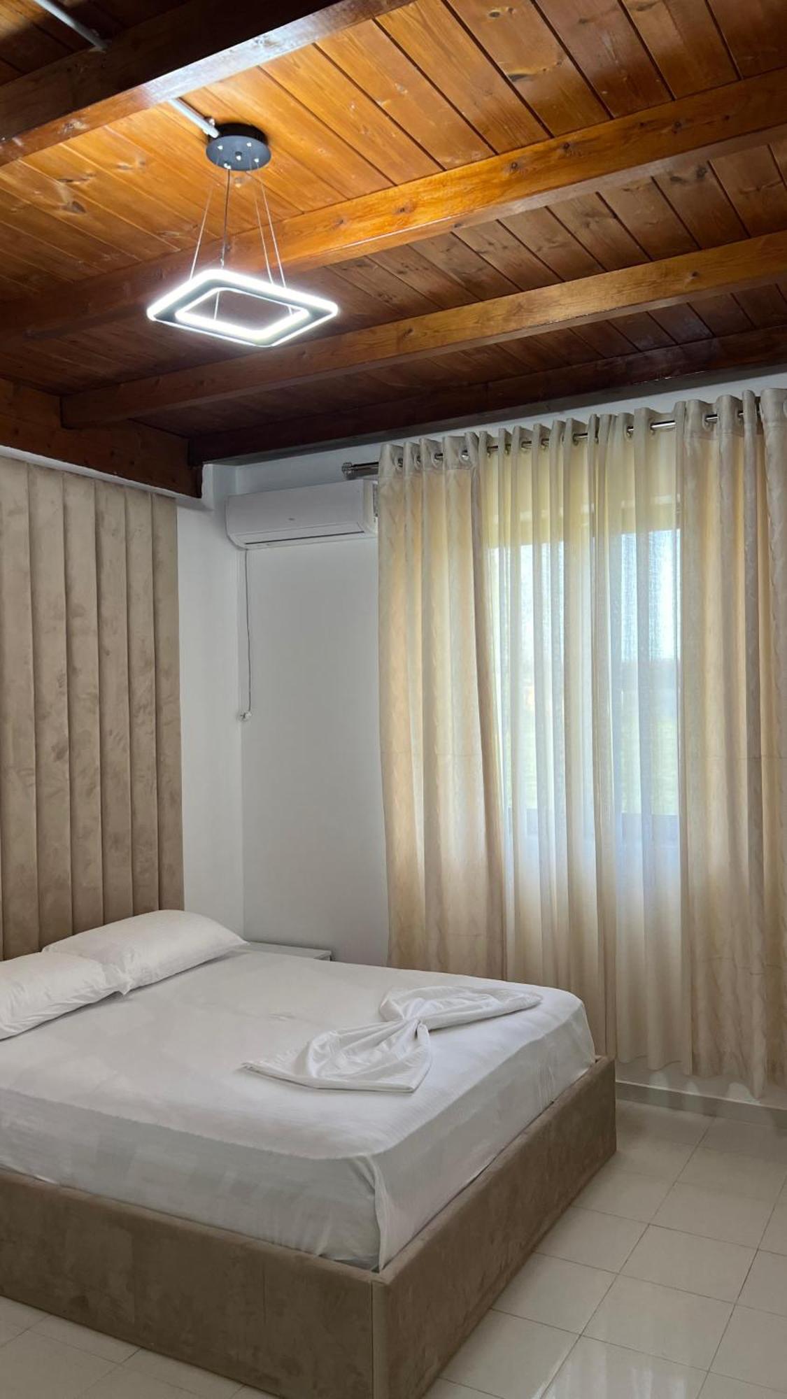 Windmill Shkodra Gesthouse Camping & Grill Exterior photo